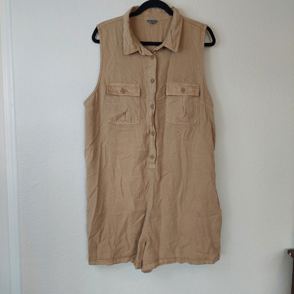 Aerie Playsuit Romper Size XL - Picture 2 of 9
